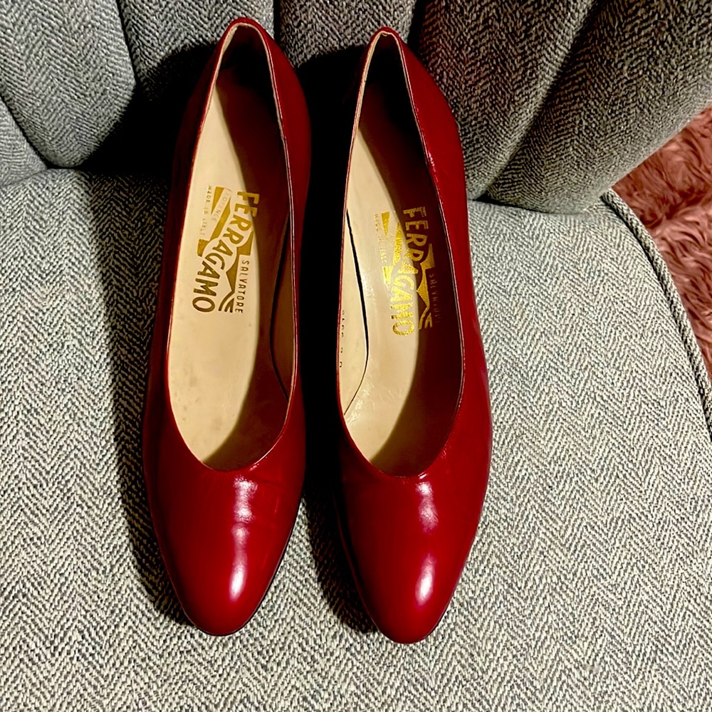 Narrow Salvatore Ferragamo Red Heels
